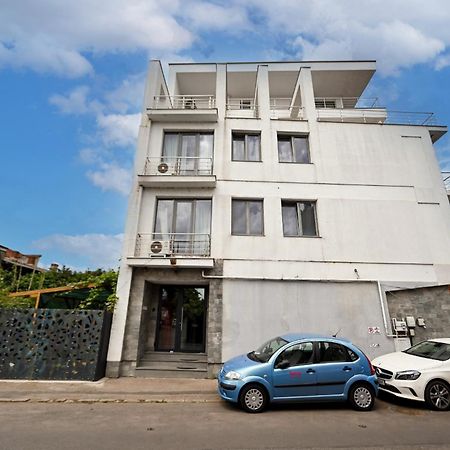 Urban Elegance - Stylish Central Accommodation Bucureşti Ngoại thất bức ảnh
