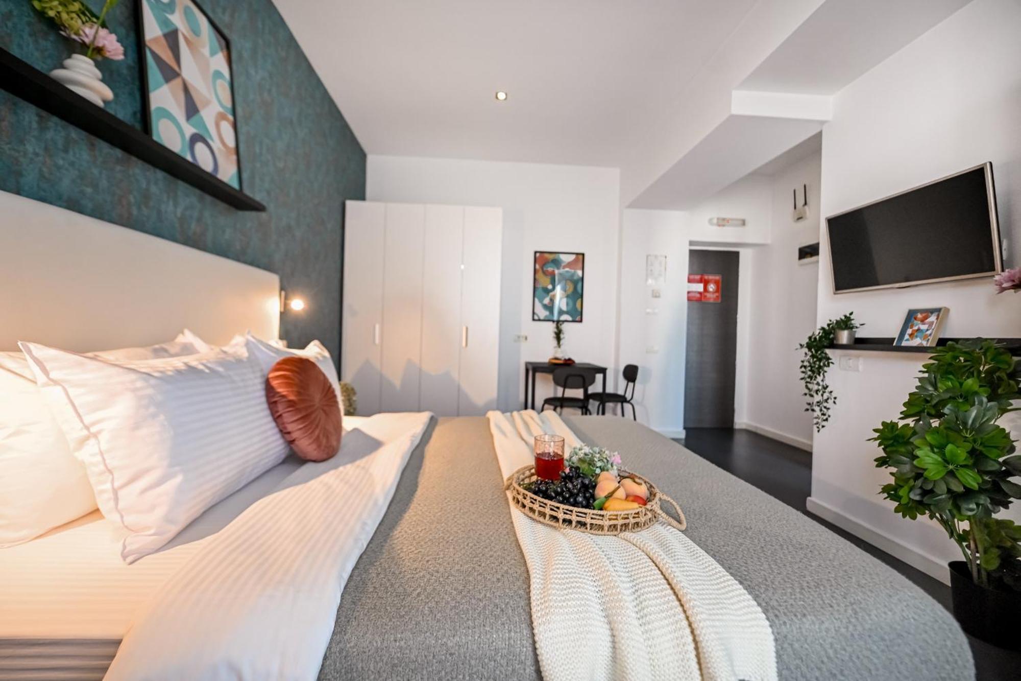 Urban Elegance - Stylish Central Accommodation Bucureşti Phòng bức ảnh