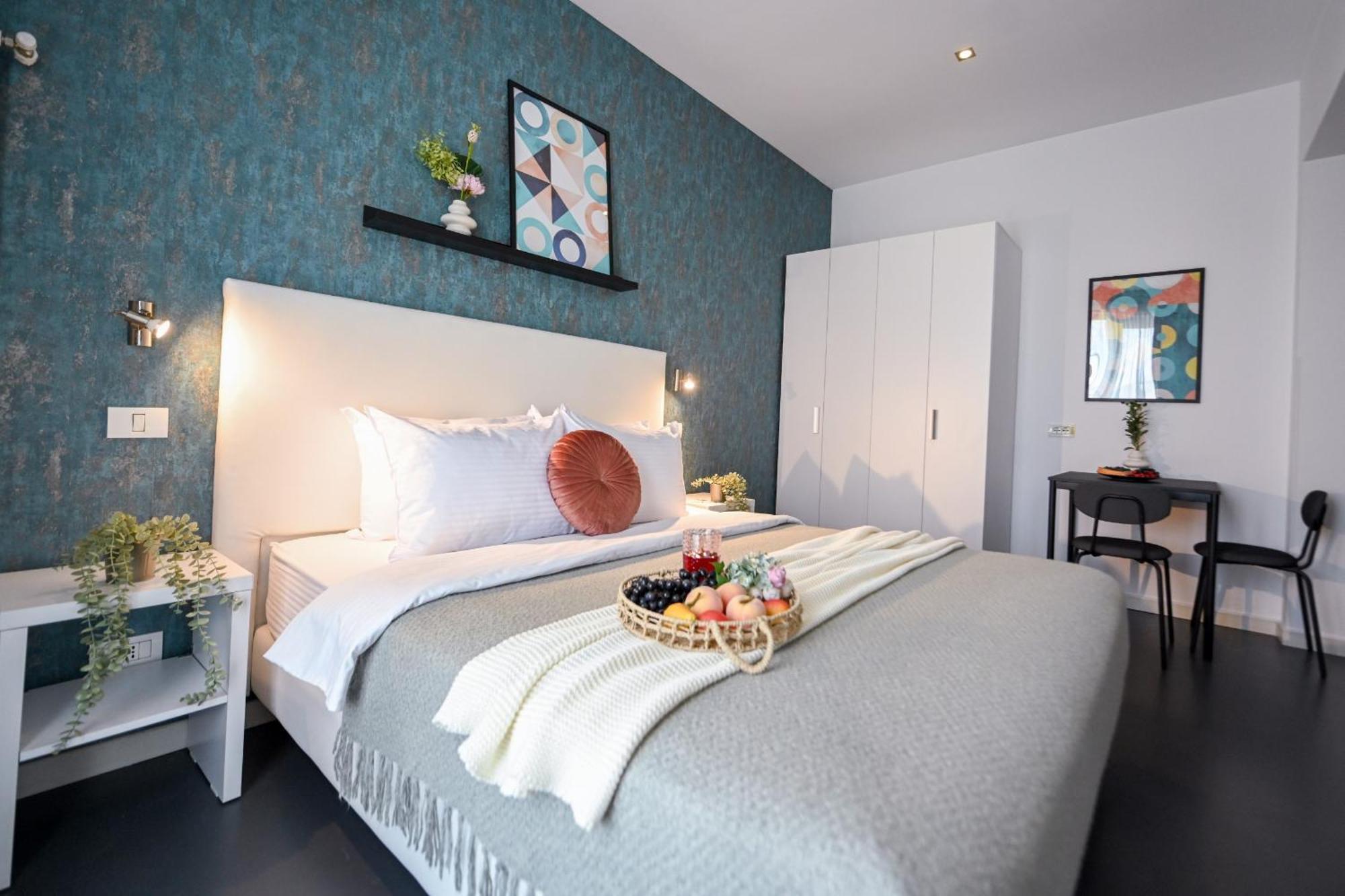 Urban Elegance - Stylish Central Accommodation Bucureşti Phòng bức ảnh